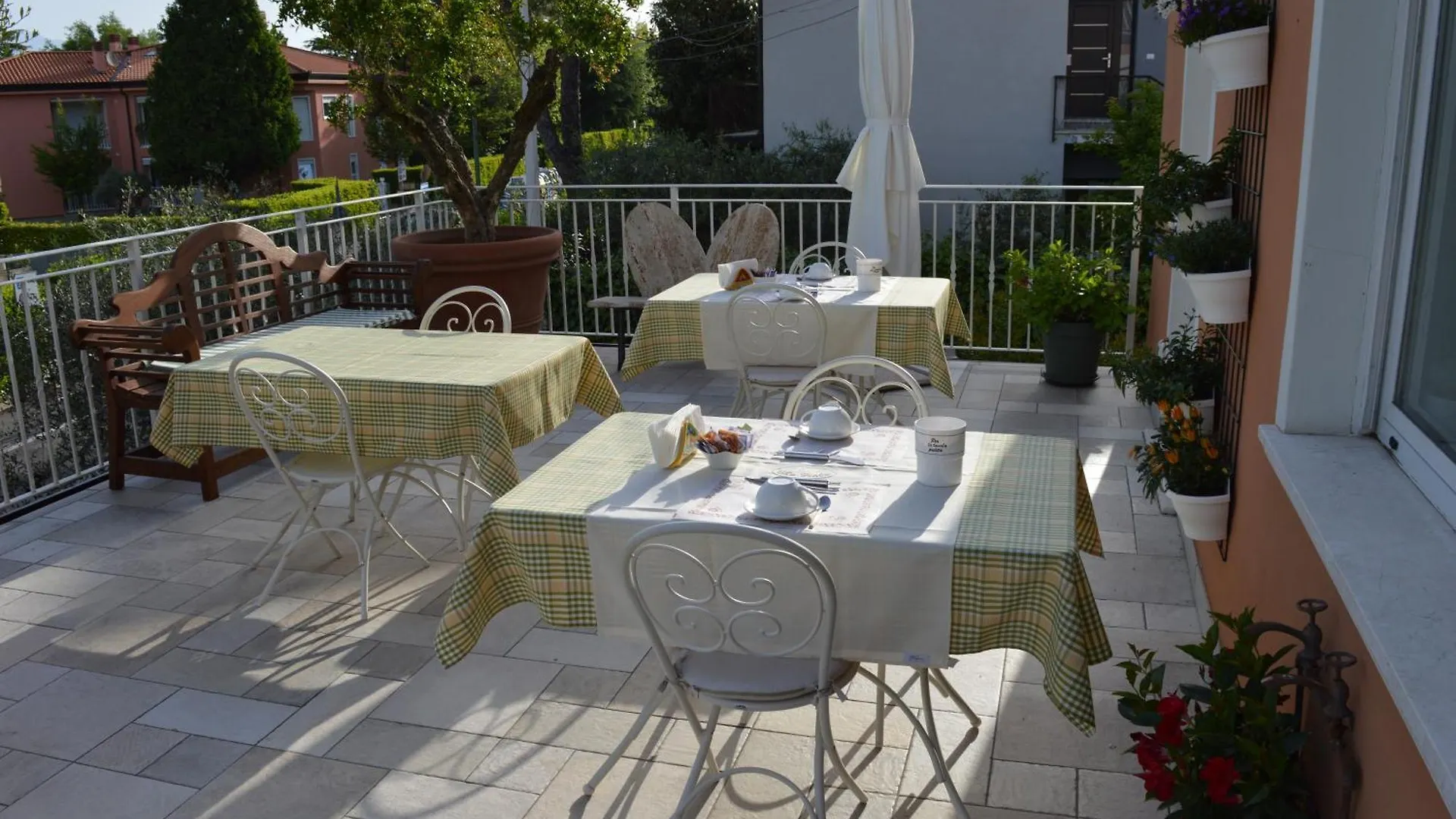 B&B La Fiaba Sirmione Oda ve Kahvaltı