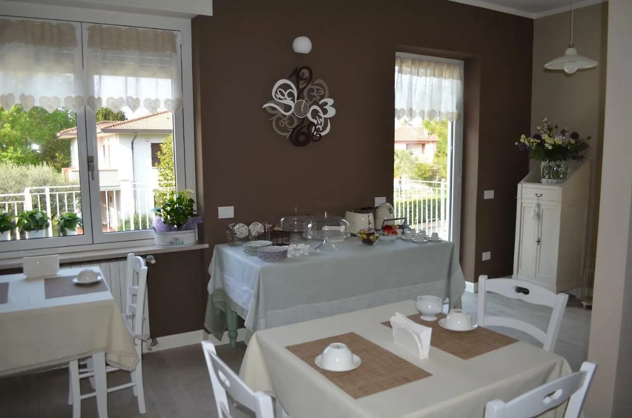 Oda ve Kahvaltı B&B La Fiaba Sirmione İtalya