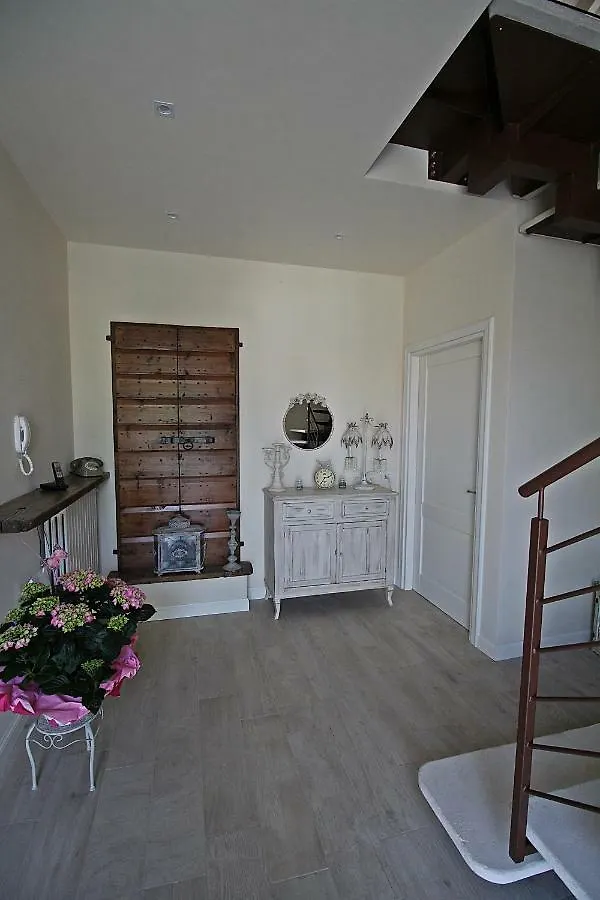 B&B La Fiaba Sirmione Oda ve Kahvaltı
